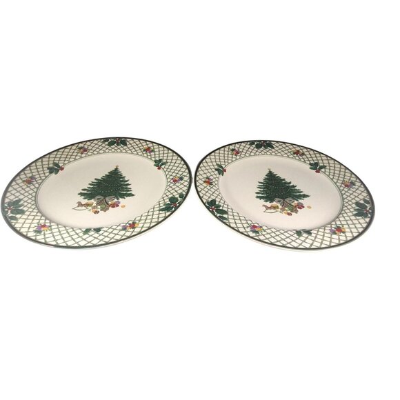 Mikasa Heritage Cabo8 Christmas Story Decorative Ceramic Dinner Plates Set of 2 - Picture 1 of 11